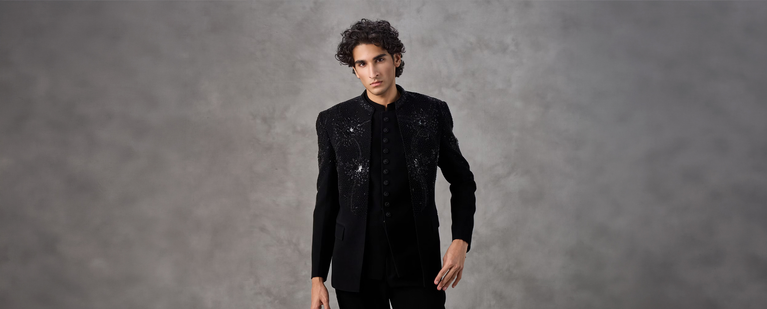 Bandhgala vs Tuxedo vs Western Suit : A Modern Indian Formalwear Guide