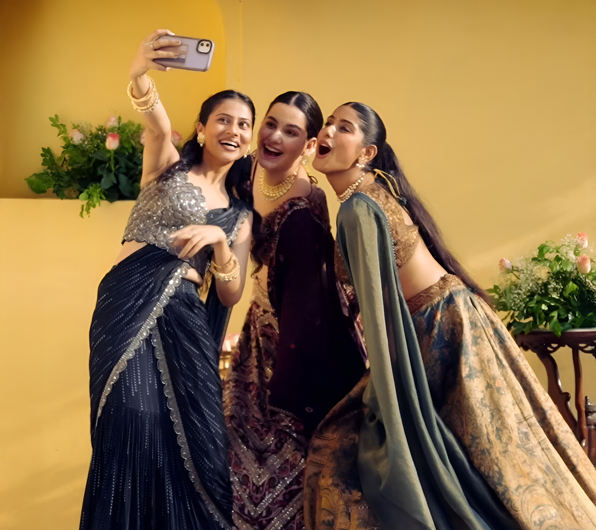 Your Ultimate Guide to Luxury Sarees for Wedding Celebrations